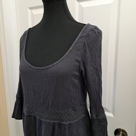 ❤️ American Eagle Outfitters Grey Dress Women's Small Crinkle 3/4 Sleeve - Picture 2 of 9